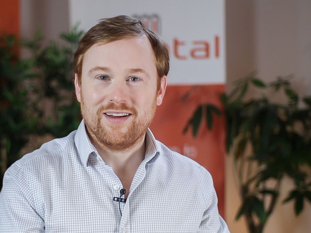 dr Niall Vallely - how to prevent teeth sensitivity - 3Dental